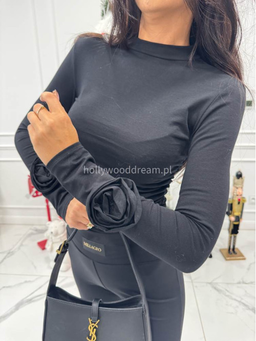 Czarna bluzka bawełniana z różami na rękawie Róża 19 - photo #5