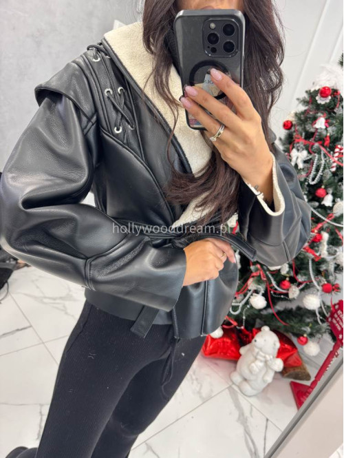 Czarna kurtka skórzana z barankiem zdobiona sznurowaniem i paskiem AUSTIN 09 - photo #7