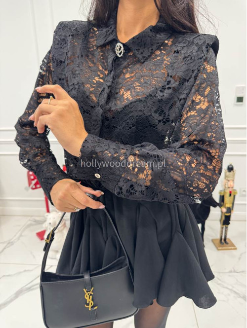 Czarna koszula koronkowa z broszką DELICATE 172 - photo #2
