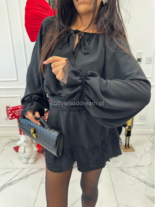 Czarny sukienko - kombinezon z wiązaniem zdobiony koronką Roxane 17 - photo #2