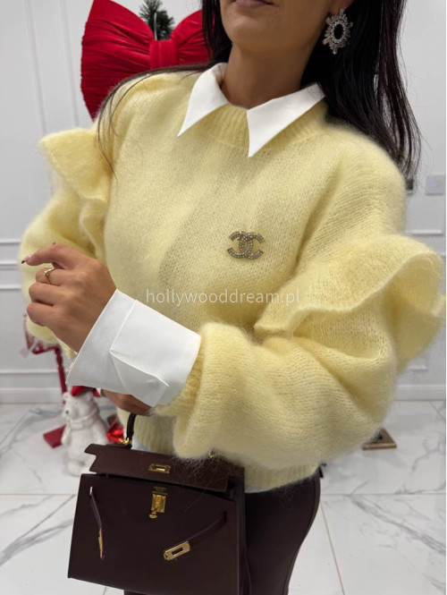 Pastelowo żółty sweter moherowy z falbaną SUZIE 17 - photo #1