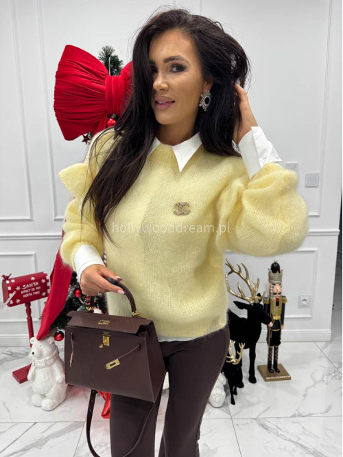 Pastelowo żółty sweter moherowy z falbaną SUZIE 17 - photo #3