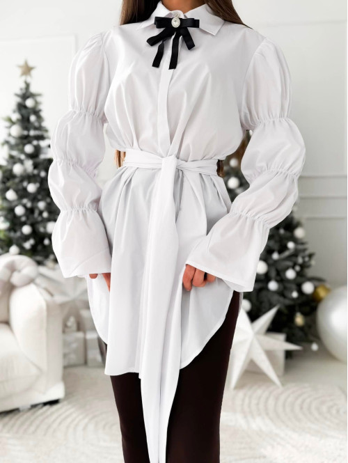 Biała elegancka długa koszula z broszką Irmina 173 - photo #8