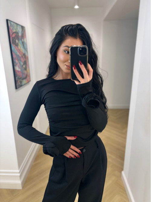 Czarna bluzka z długim rękawem i różą na nadgarstku Mila 17 - photo #13