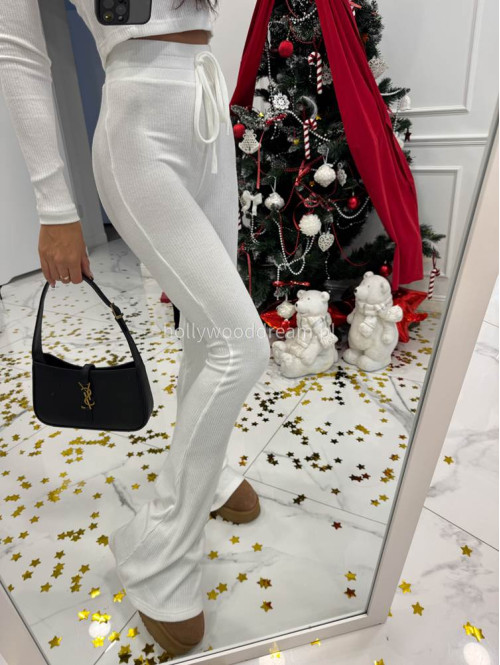 Biały komplet sweterkowy bluzka z kapturem + spodnie Berton 173 - photo #8