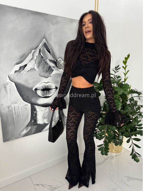 Czarna bluzka koronkowa z rękawem dzwonek i supełkiem Ally 171 - photo #1