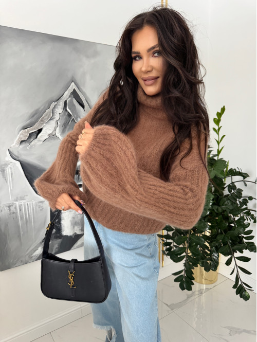 Karmelowy sweter golf moherowy Winter 02