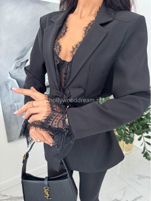 Czarna marynarko-sukienka z koronkowym wykończeniem i paskiem Belly 17 - photo #0