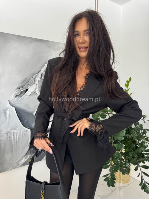 Czarna marynarko-sukienka z koronkowym wykończeniem i paskiem Belly 17 - photo #3