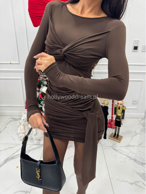 Czekoladowa sukienka mini z drapowaniem na biuście i wiązaniem w talii DIVINA 173 - photo #1