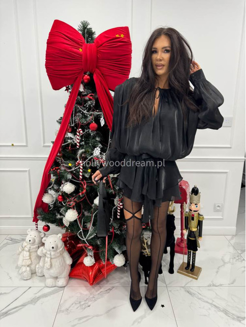 Czarny sukienko-kombinezon z opływającego materiału Gusto 131 - photo #11