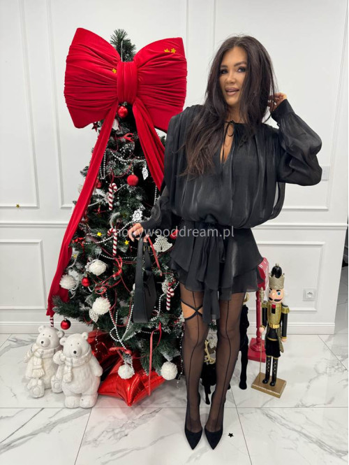 Czarny sukienko-kombinezon z opływającego materiału Gusto 131 - photo #13