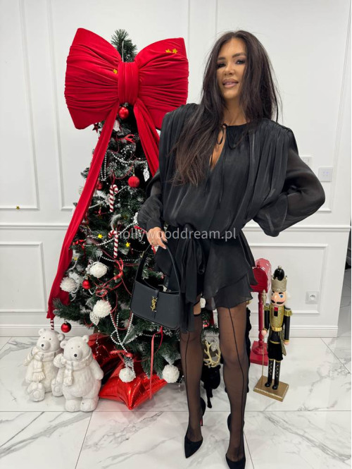 Czarny sukienko-kombinezon z opływającego materiału Gusto 131 - photo #15