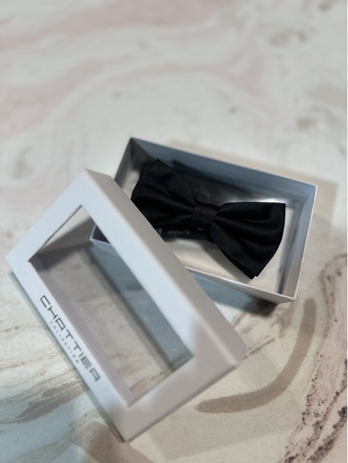 Czarna muszka z regulowanym zapięciem ARLA - photo #0