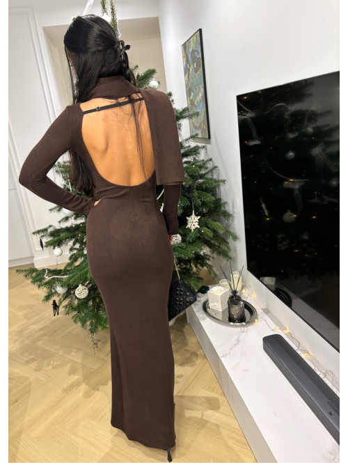 Brązowa sukienka maxi sweterkowa z długim rękawem i wyciętymi plecami + szal MIRABEL 161