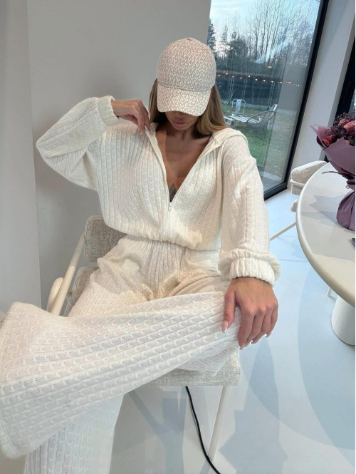 Biały kombinezon o warkoczowym splocie ASPEN 183 - photo #1