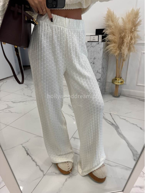 Biały komplet bluzka + spodnie o warkoczowym splocie Sindi 183 - photo #11