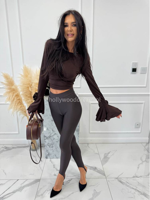 Brązowa bluzka z rękawem dzwonek oraz ozdobnymi różami Candi 19 - photo #7