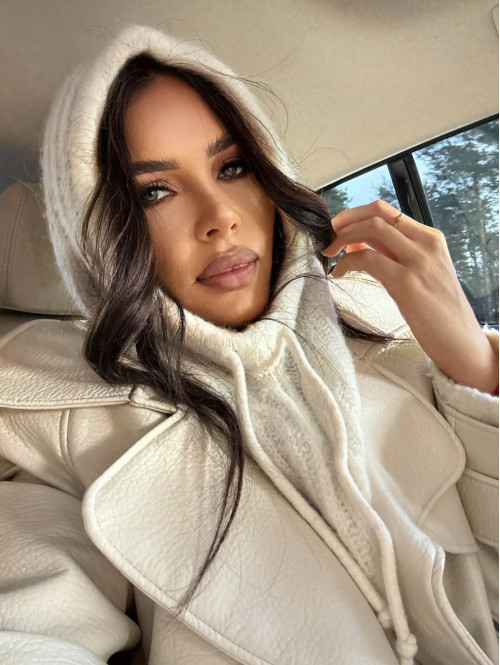 Śmietankowy kaptur balaclava z domieszką alpaki Sylvia