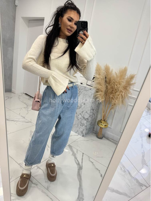 Kremowy sweter z baby alpaką i falbanką na rękawkach Lola 02 - photo #1