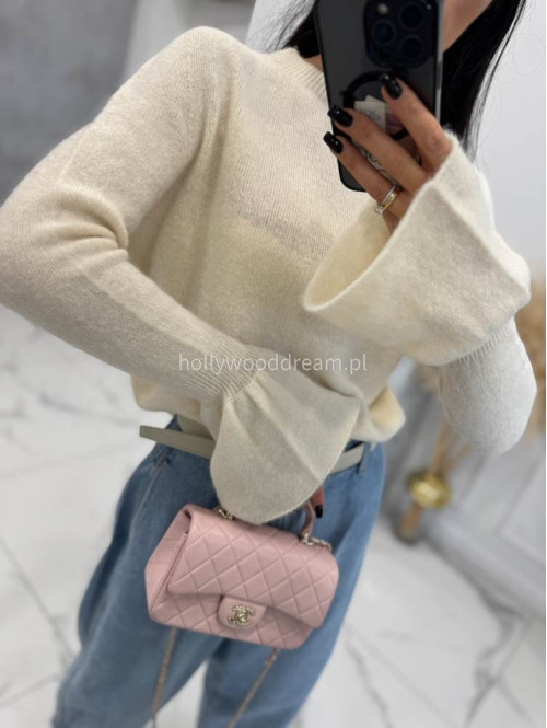 Kremowy sweter z baby alpaką i falbanką na rękawkach Lola 02 - photo #3