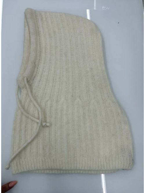 Śmietankowy kaptur balaclava z domieszką alpaki Sylvia - photo #1