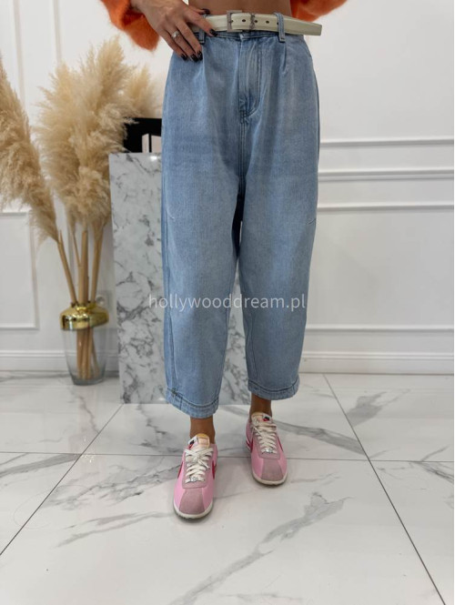 Jasno niebieskie spodnie loose fit z obniżonym krokiem Luk 52 - photo #0