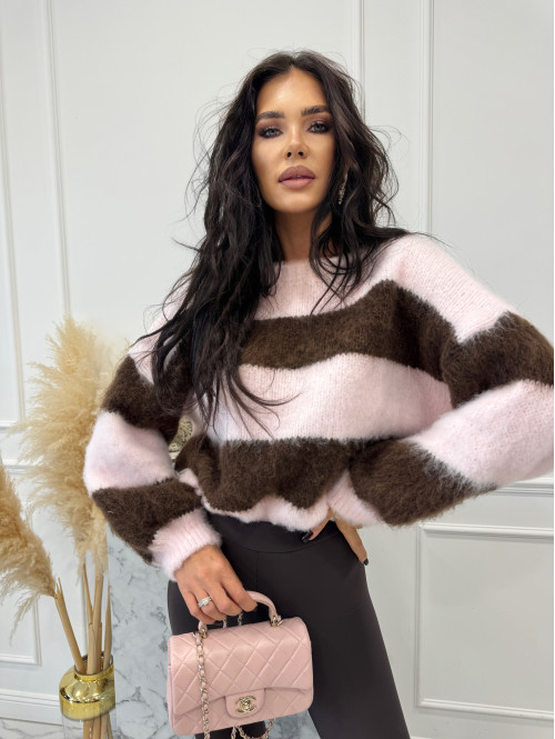Pudrowo różowy sweter w brązowe paski Strip 19