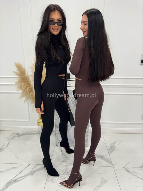 Czarny komplet top z golfem + legginsy SUZI 163
