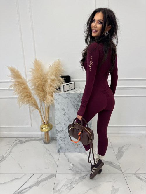 Bordowy kombinezon zapinany na zamek z logo na rękawie PARKER 163