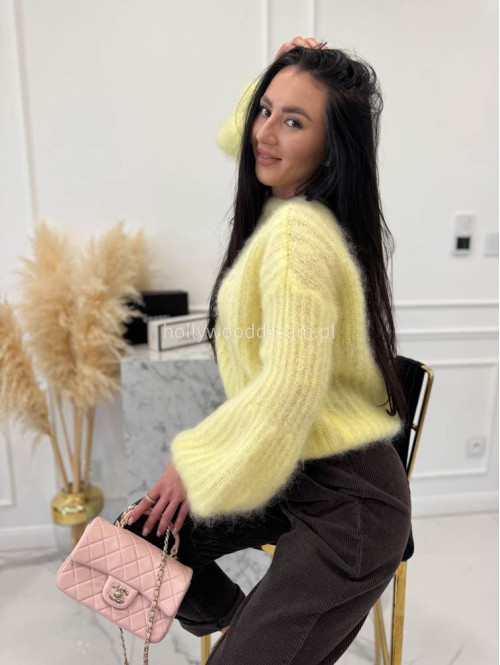 Żółty sweter moherowy z poszerzanymi rękawami WALENCJA 52 - photo #4