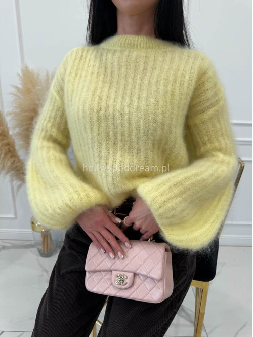 Żółty sweter moherowy z poszerzanymi rękawami WALENCJA 52 - photo #7