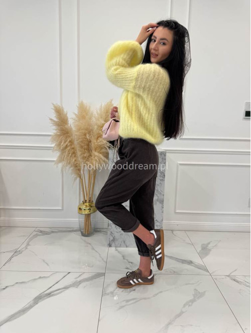 Żółty sweter moherowy z poszerzanymi rękawami WALENCJA 52 - photo #9