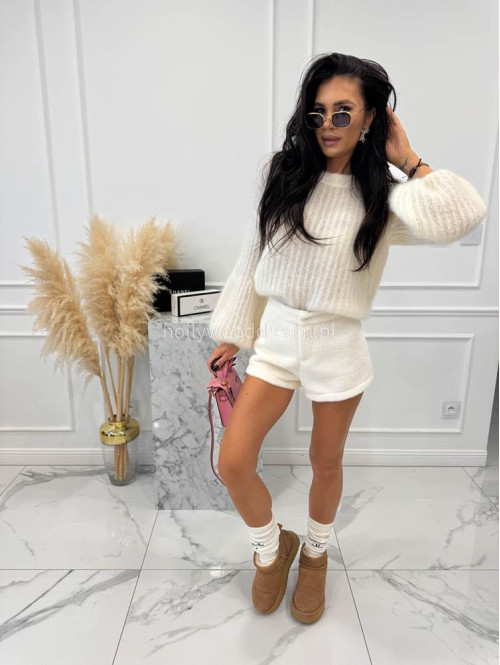 Kremowy sweter moherowy z poszerzanymi rękawami WALENCJA 52 - photo #10