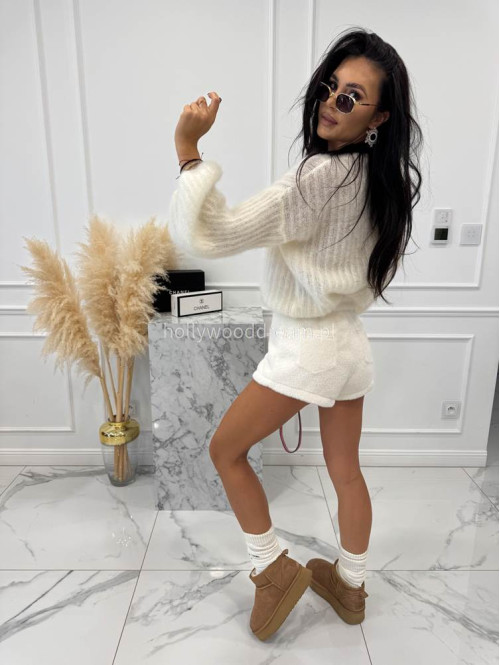 Kremowy sweter moherowy z poszerzanymi rękawami WALENCJA 52 - photo #13