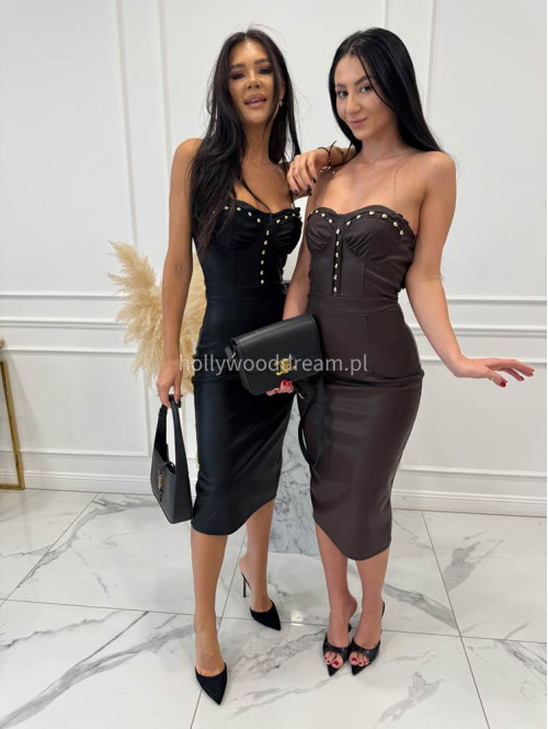 Czarna sukienka midi z eko skóry z biżuteryjnym zdobieniem GENEVIA 09 - photo #12