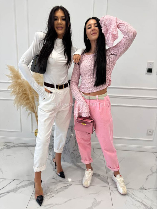 Biała bluzka z poduszkami na ramionach i dekoltem woda ARIEL 163 - photo #12