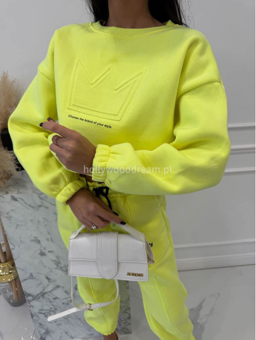 Neonowy żółty komplet dresowy bluza + spodnie z naszywką korony Werisa 128 - photo #7