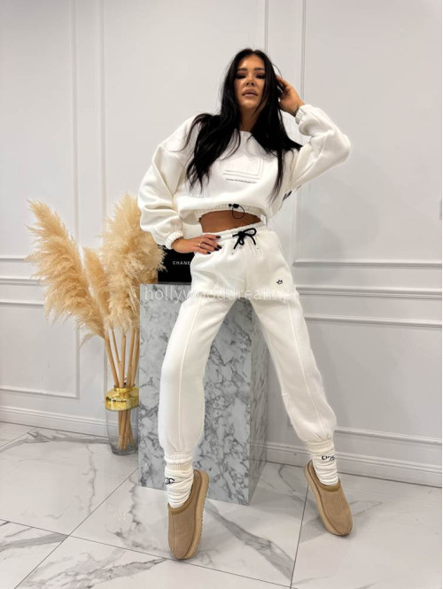 Kremowy komplet dresowy bluza + spodnie z naszywką korony Werisa 130 - photo #8