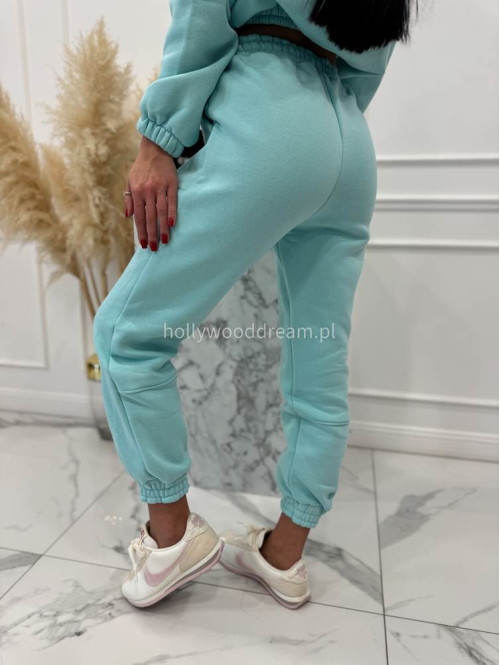 Błękitny komplet dresowy bluza + spodnie z naszywką korony Werisa 130 - photo #20