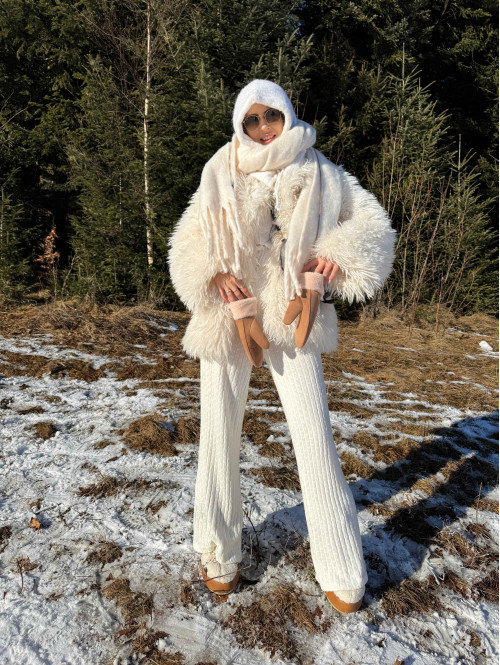 Biały komplet bluzka + spodnie o warkoczowym splocie Sindi 183 - photo #32