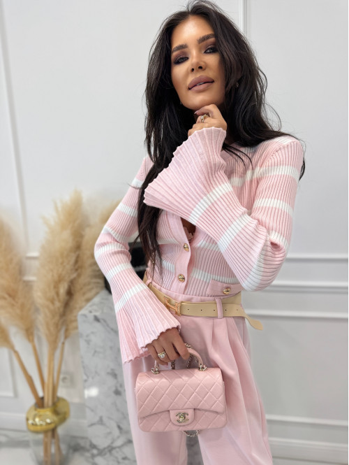 Pudrowo różowa bluzka prążkowana w paski z rozszerzanymi rękawami i pozłacanymi guzikami ISLA 09