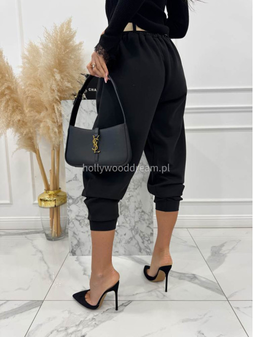 Czarne spodnie dresowe z paskiem Alia 24 - photo #7