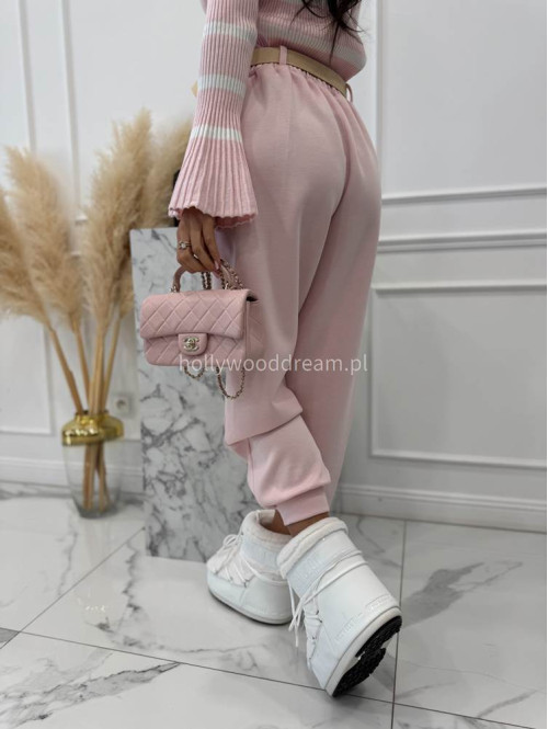 Pudrowo-różowe spodnie dresowe z paskiem Alia 24 - photo #17