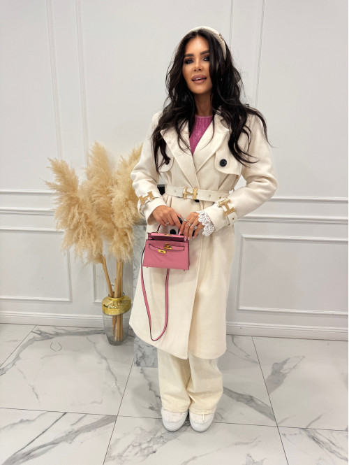 Kremowy płaszcz z paskiem i złotymi zdobieniami FREYA 24