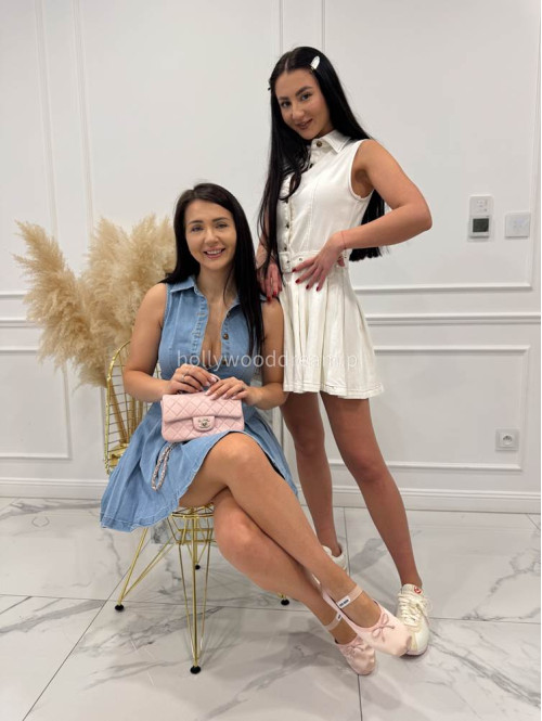 Jasno jeansowa sukienka mini na ramiączkach z paskiem i kołnierzykiem SONIA 09 - photo #8