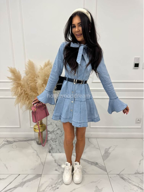 Jasno jeansowa sukienka mini z wiązaniem przy szyi, paskiem i rozszerzonymi rękawami TINA 09 - photo #12