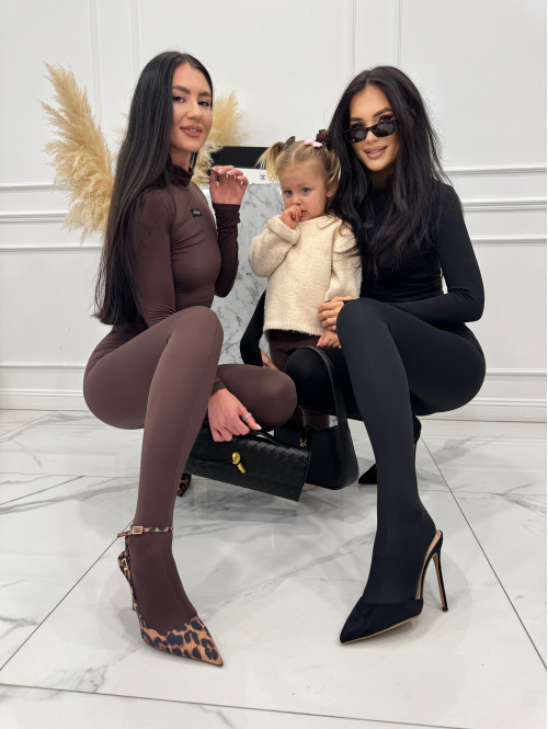 Czarny komplet top z golfem + legginsy SUZI 163